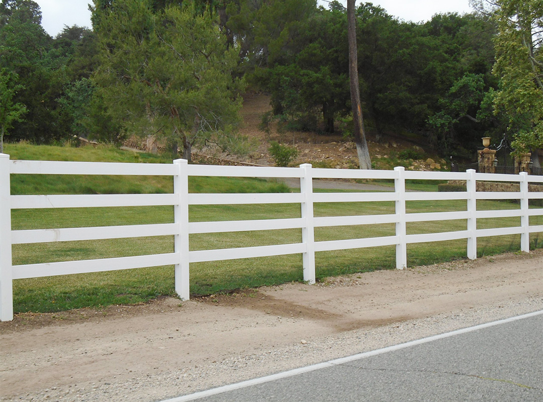 4-Rail Ranch Fence